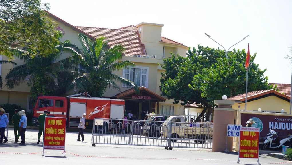Vũng Tàu cưỡng chế 2 cơ sở kinh doanh du lịch ở Bãi Sau - 2 Vũng Tàu cưỡng chế 2 cơ sở kinh doanh du lịch ở Bãi Sau - 2