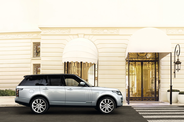 Range Rover 50 năm - Một biểu tượng SUV xa xỉ