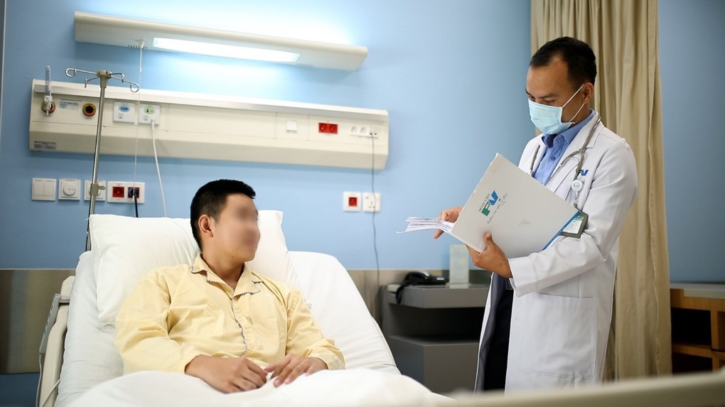 Bác sĩ Vũ Trường Sơn và khát vọng lập Khoa Truyền nhiễm ngăn dịch bệnh - 4 Bác sĩ Vũ Trường Sơn và khát vọng lập Khoa Truyền nhiễm ngăn dịch bệnh - 4