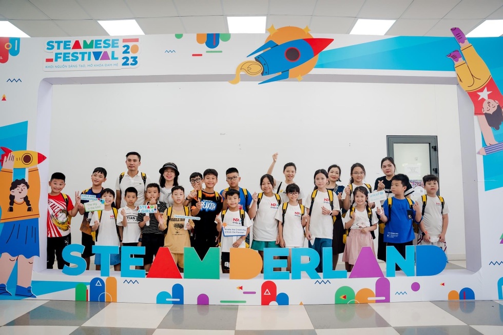 Cô gái trẻ ươm mầm đam mê công nghệ cho hàng triệu học sinh Việt Nam - 5 Cô gái trẻ ươm mầm đam mê công nghệ cho hàng triệu học sinh Việt Nam - 5