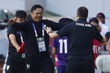 Những khoảnh khắc chiến thắng ngọt ngào của Thái Lan trước Bahrain