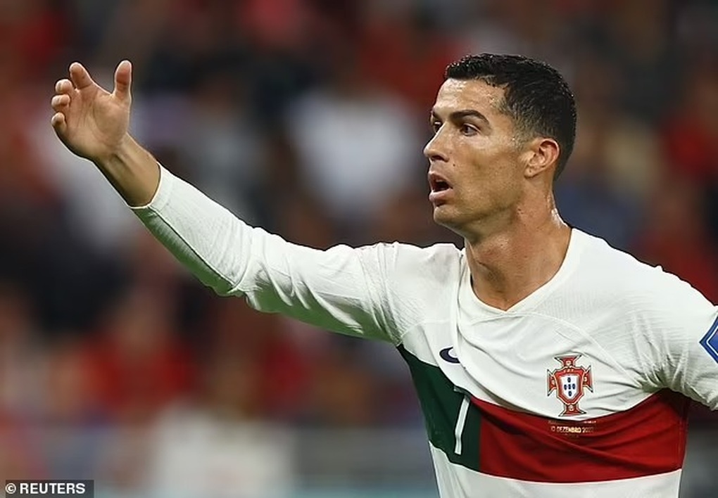 Ronaldo đúc kết 3 chân lý tối thượng của cuộc sống sau buồn bã và thất bại - 1