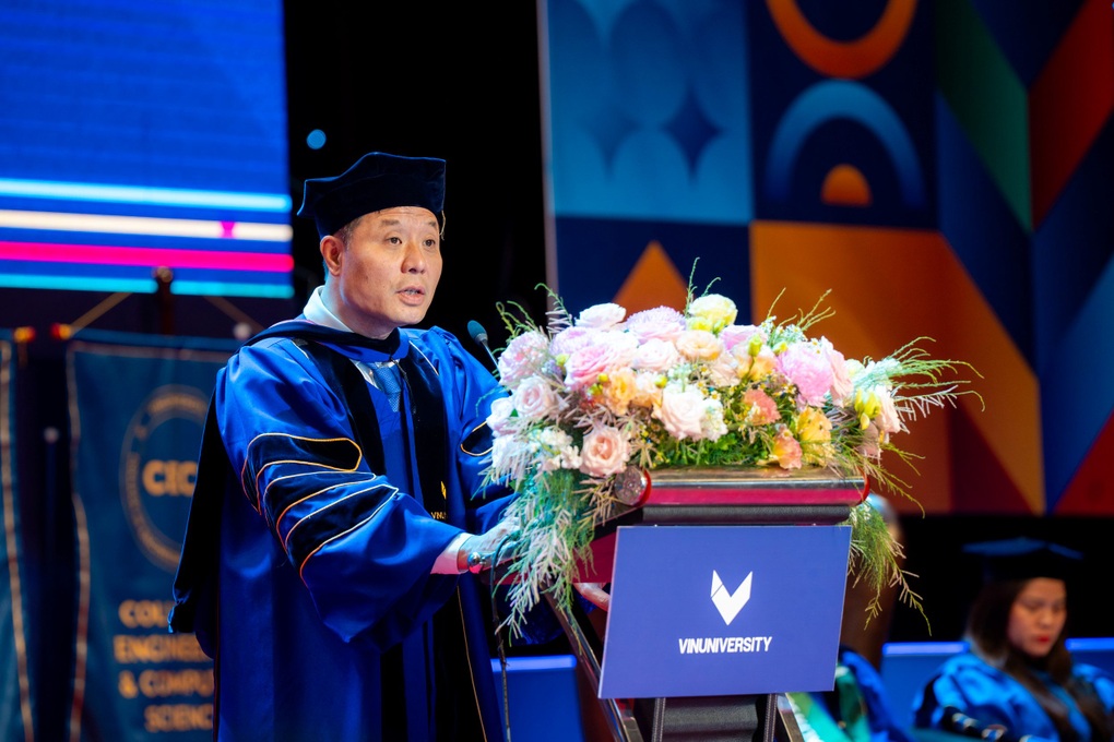 VinUni vinh danh thế hệ trưởng thành từ đại dịch - 6 VinUni vinh danh thế hệ trưởng thành từ đại dịch - 6