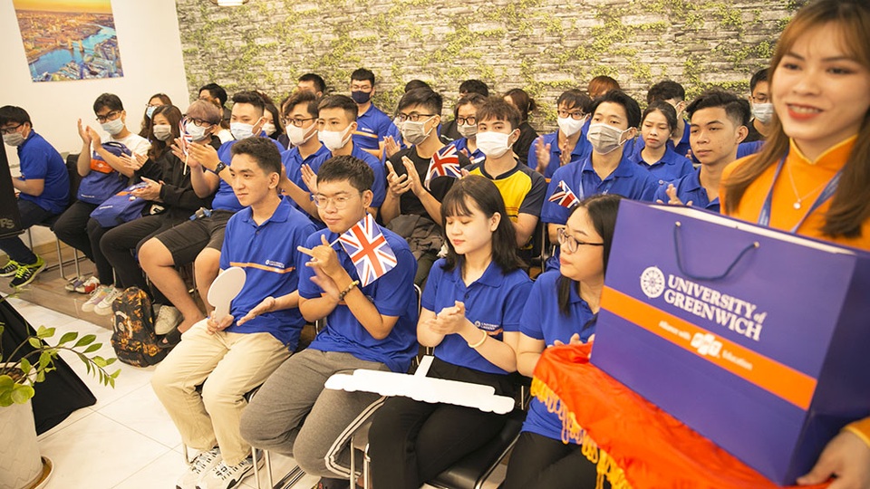 Greenwich Việt Nam là điểm đến đầu tiên của UK EdTech Roadshow - 4 Greenwich Việt Nam là điểm đến đầu tiên của UK EdTech Roadshow - 4
