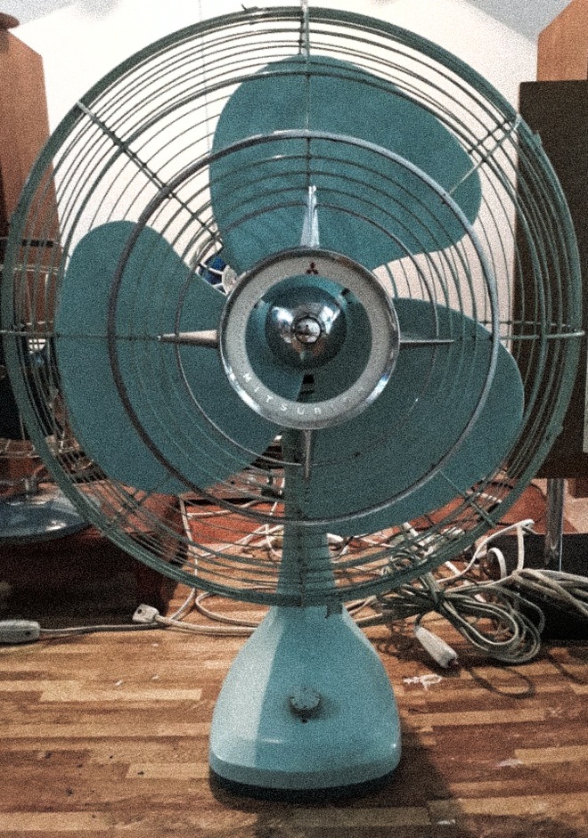 Những chiếc quạt Nhật cổ đang được người Việt săn lùng - 10 Những chiếc quạt Nhật cổ đang được người Việt săn lùng - 10