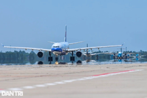 Hàng không Việt chấp chới trên con đường phục hồi "sóng gió"