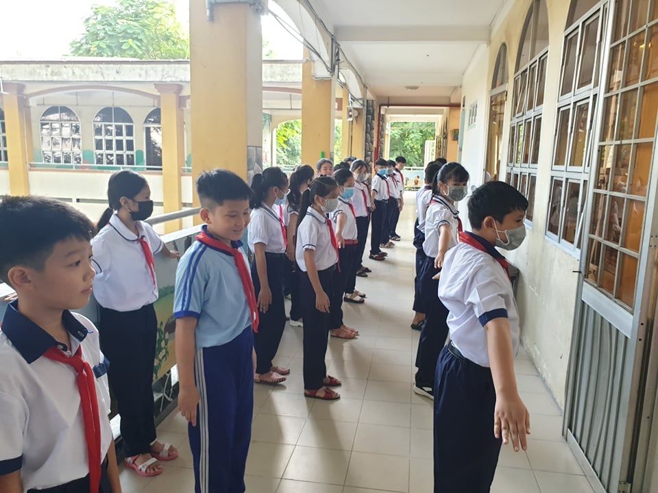 Ngôi trường tiểu học có đến... 90 lớp, tựu trường phải chia ca, chia ngày - 7 Ngôi trường tiểu học có đến... 90 lớp, tựu trường phải chia ca, chia ngày - 7