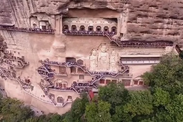 Bí mật về hang động chứa hàng nghìn tượng Phật