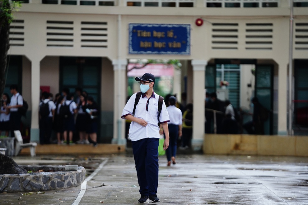 TPHCM: Toàn bộ thí sinh thi tốt nghiệp THPT xét nghiệm Covid-19 ngày 3/7 - 1 TPHCM: Toàn bộ thí sinh thi tốt nghiệp THPT xét nghiệm Covid-19 ngày 3/7 - 1