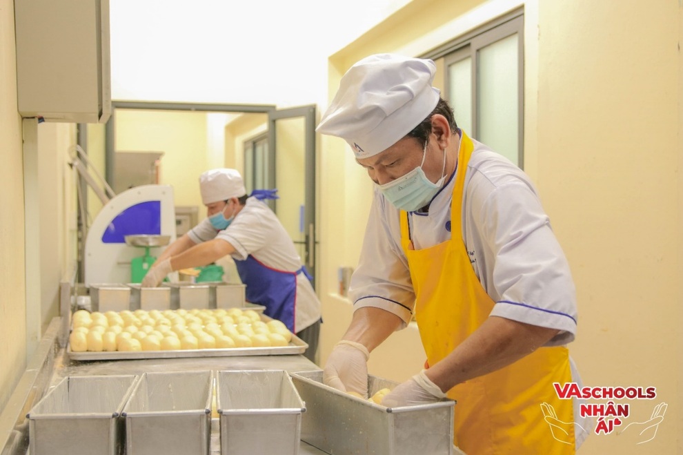 Kết nối yêu thương - VAschools cùng TPHCM vững tin chiến thắng đại dịch - 2 Kết nối yêu thương - VAschools cùng TPHCM vững tin chiến thắng đại dịch - 2