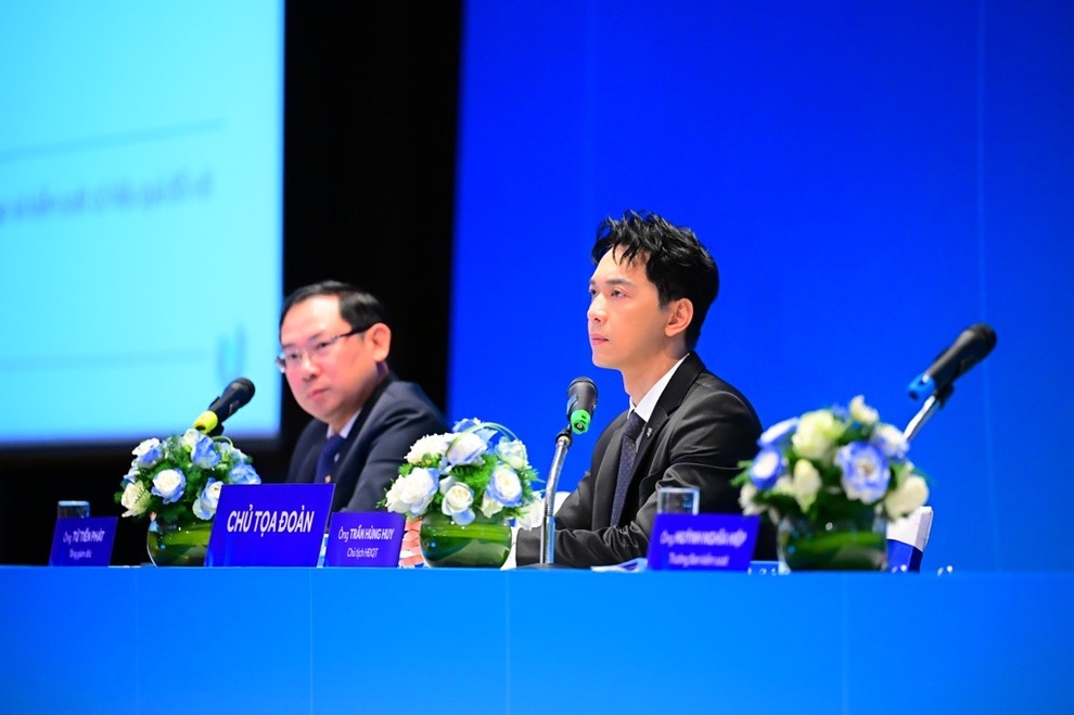 ĐHCĐ 2026: ACB thông qua mục tiêu lợi nhuận hơn 22.300 tỷ đồng - 2 ĐHCĐ 2026: ACB thông qua mục tiêu lợi nhuận hơn 22.300 tỷ đồng - 2