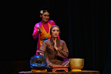 Chèo cổ Quan Âm Thị Kính "cháy vé" trước giờ diễn