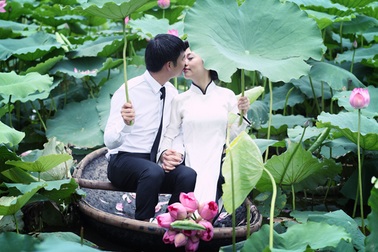 Ba điểm picnic chụp ảnh đầm sen cực đẹp ở Hà Nội