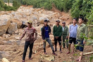 Vụ sạt lở vùi lấp lán trại của 4 người đi rừng: Tìm thấy cả 4 thi thể