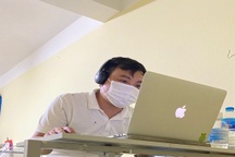 Bắc Giang: Thầy và trò vẫn miệt mài dạy  - học trực tuyến trong khu cách ly