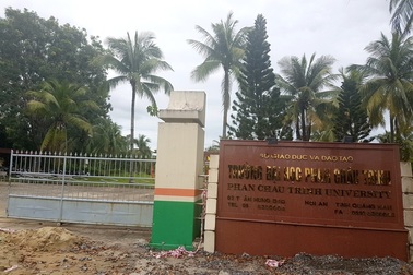 Sinh viên chưa biết học đâu khi trường trả lại mặt bằng