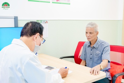 Đau đầu, mất ngủ ở người cao tuổi: Thực trạng và lời khuyên từ bác sĩ