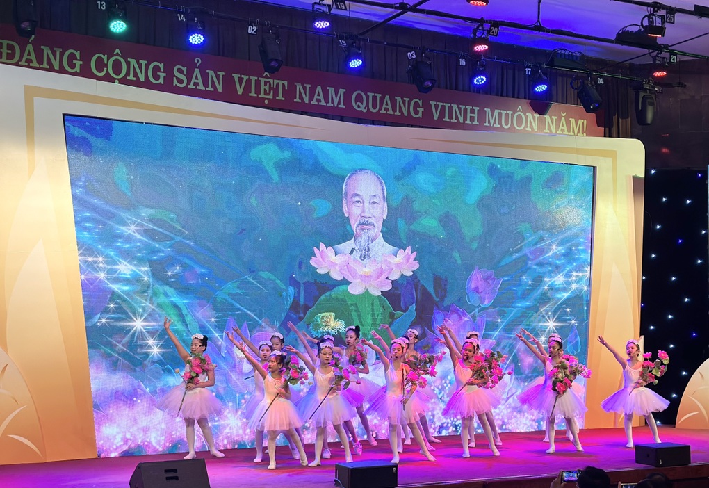 16 học sinh tiêu biểu nhất cả nước sẽ được trao Giải thưởng Kim Đồng - 2 16 học sinh tiêu biểu nhất cả nước sẽ được trao Giải thưởng Kim Đồng - 2