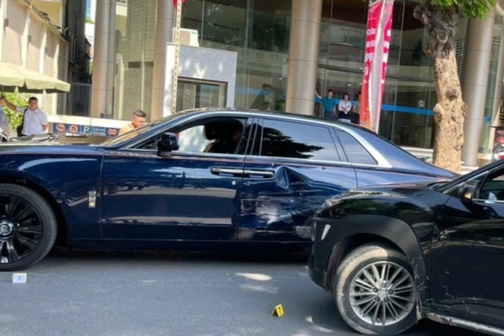 Chiếc Rolls-Royce và giá trị của văn hóa ứng xử khi tham gia giao thông - 2 Chiếc Rolls-Royce và giá trị của văn hóa ứng xử khi tham gia giao thông - 2