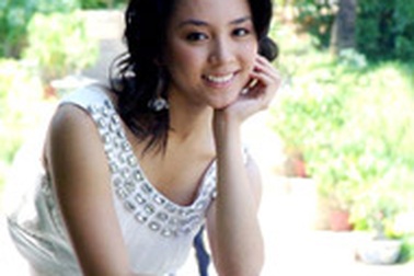 Dương Trương Thiên Lý đánh giá cao nhất hoa hậu Venezuela!