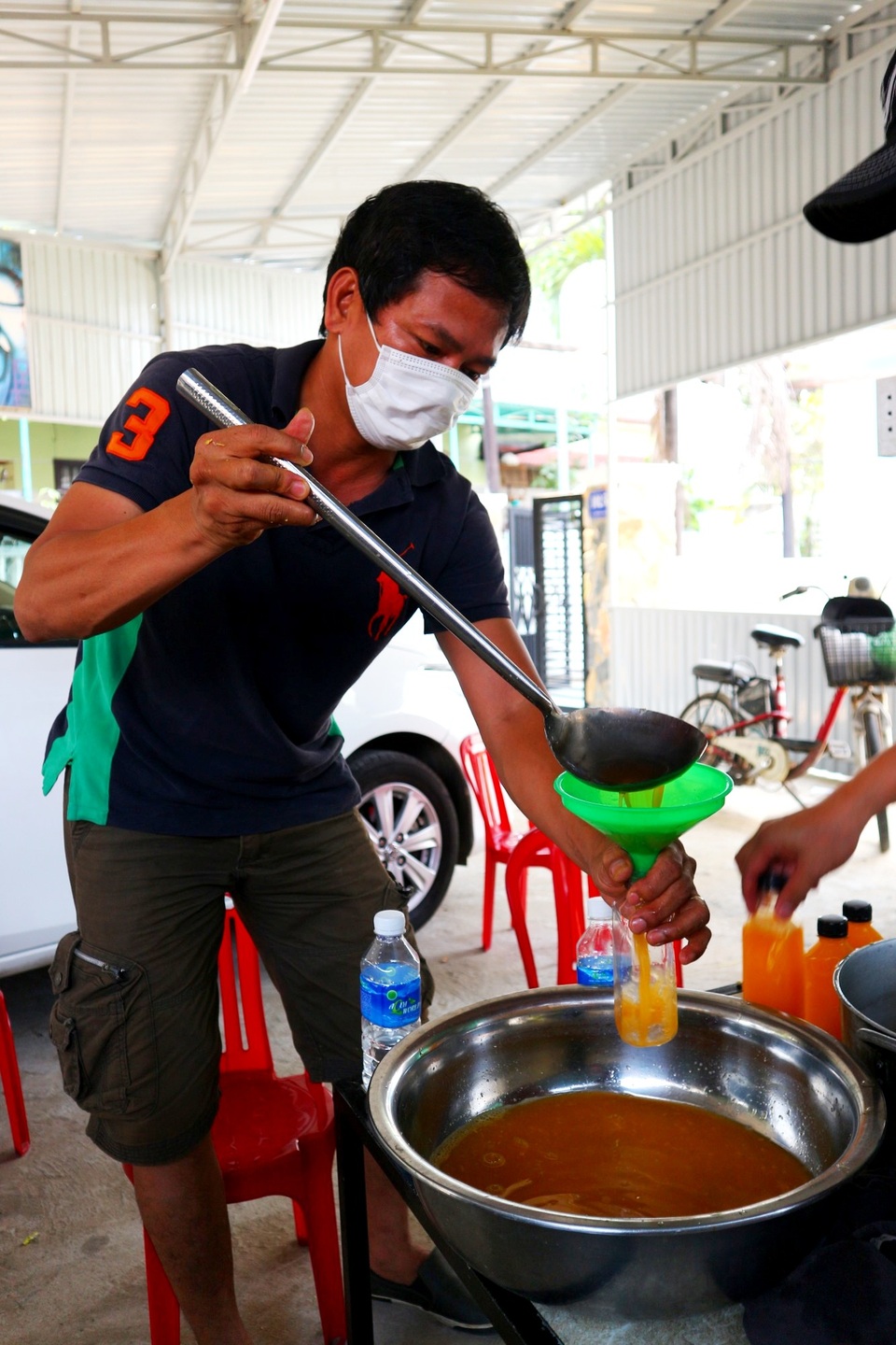Hỗ trợ anh chị em bán vé số - thông báo nghĩa tình của ông chủ đại lý - 10 Hỗ trợ anh chị em bán vé số - thông báo nghĩa tình của ông chủ đại lý - 10
