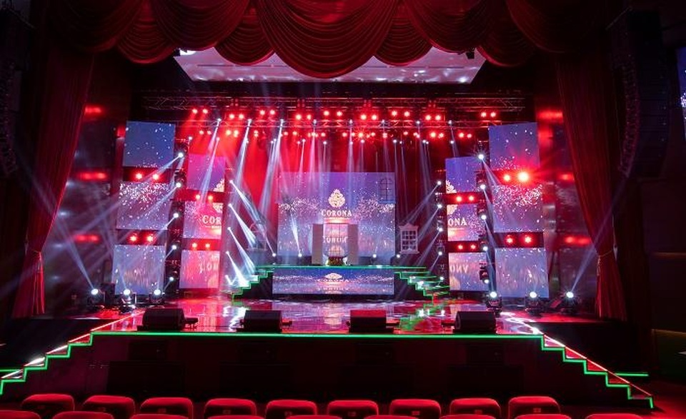 Đảo ngọc Phú Quốc sống động qua show diễn của Quang Lê - 2 Đảo ngọc Phú Quốc sống động qua show diễn của Quang Lê - 2