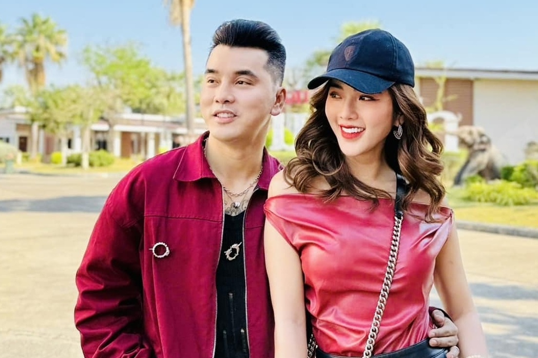 Ưng Hoàng Phúc viên mãn bên vợ người mẫu, sức khỏe ra sao sau biến cố?