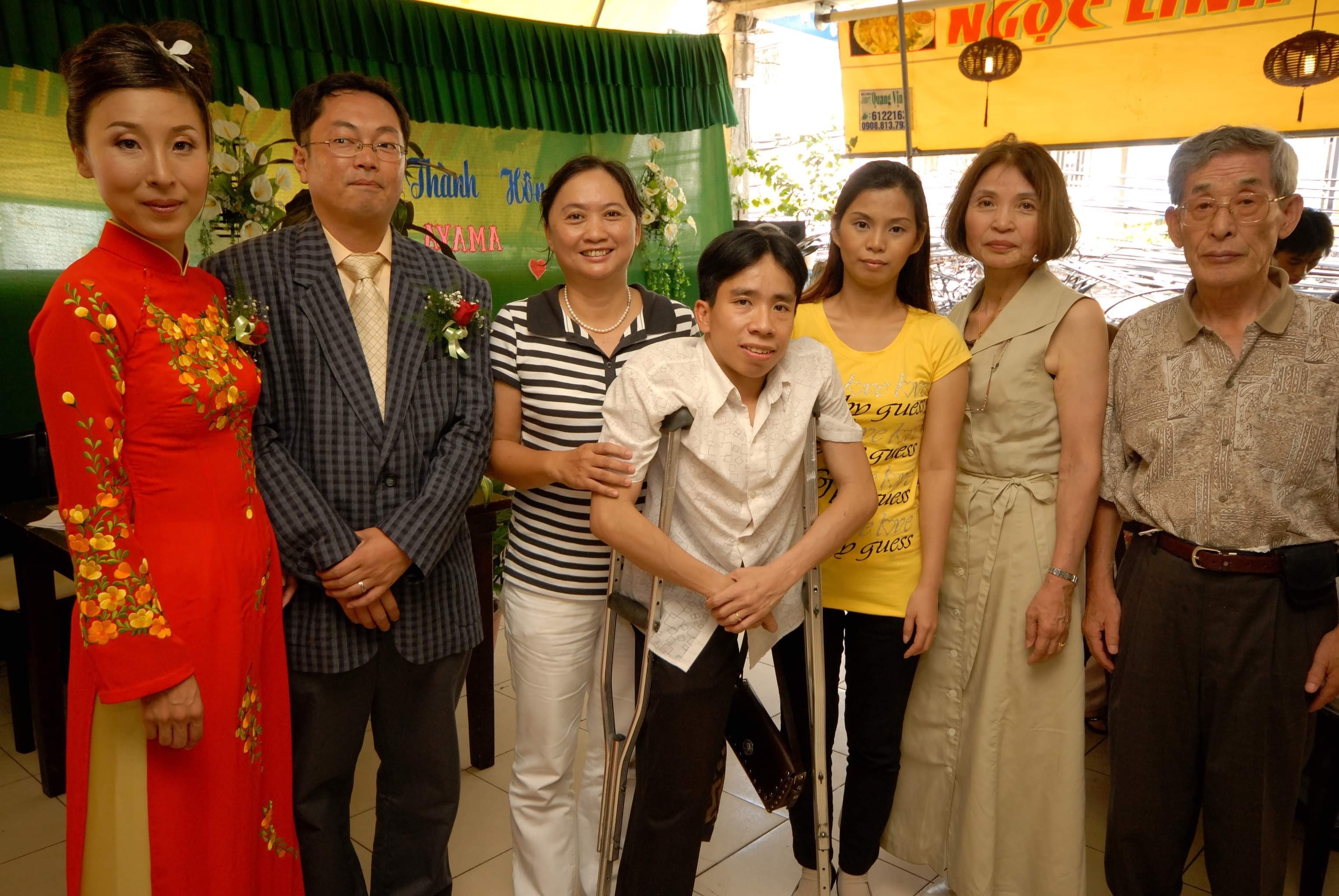 Vợ chồng Nhật nên duyên nhờ Việt Nam, đám cưới mời bác xe ôm, cô bán trà đá - 4 Vợ chồng Nhật nên duyên nhờ Việt Nam, đám cưới mời bác xe ôm, cô bán trà đá - 4