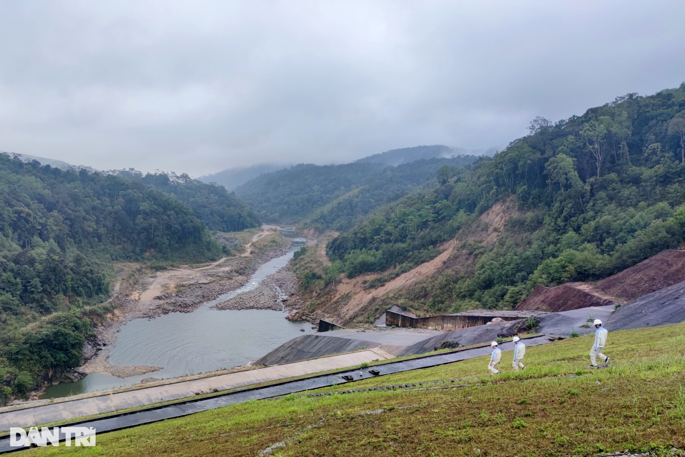 View - Ghi nhận ở nơi 2 ngày xảy ra 46 trận động đất | Báo Dân trí