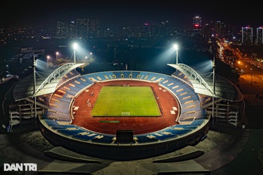 Diện mạo sân Mỹ Đình với mặt cỏ xanh mướt trước trận Việt Nam - Iraq