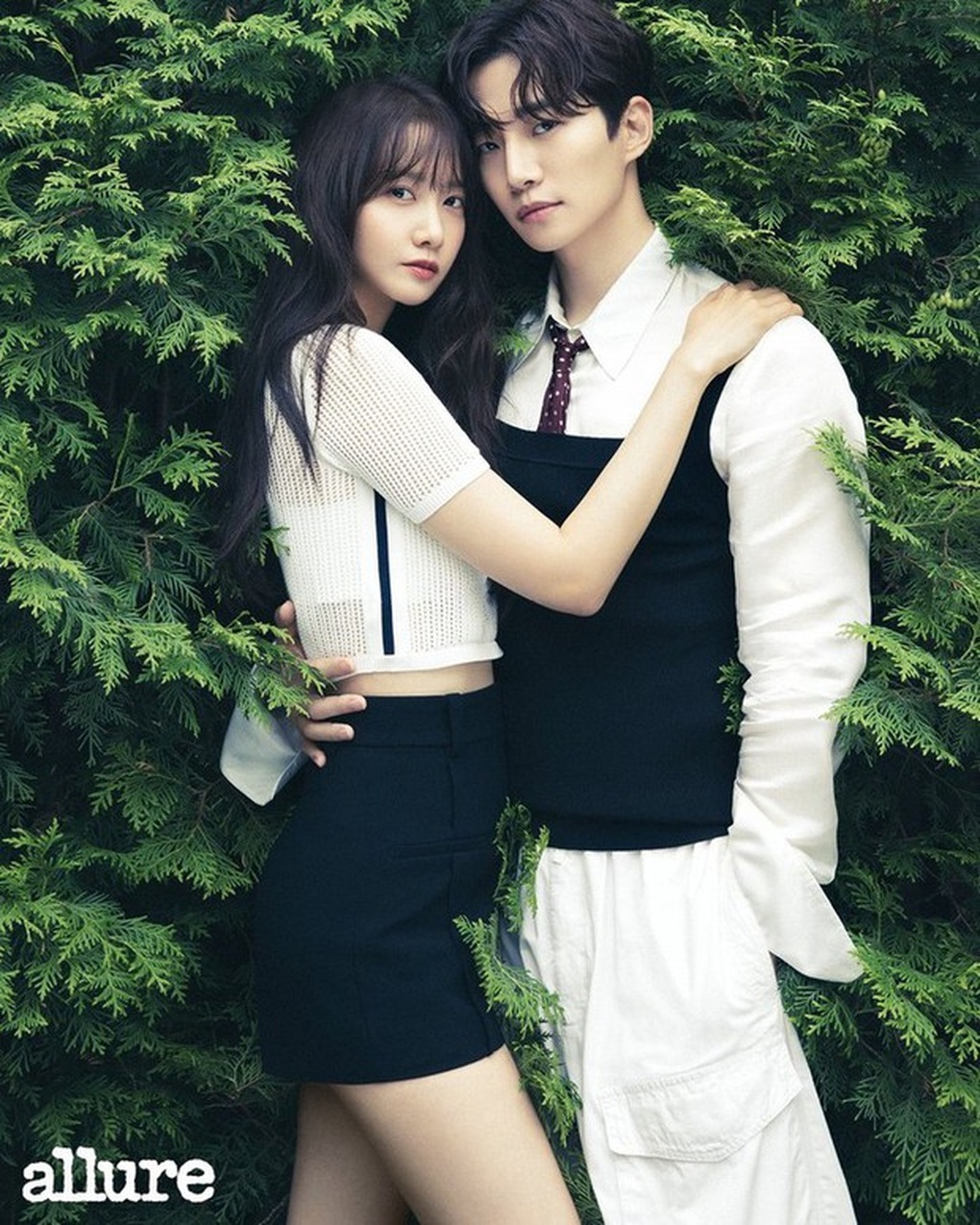 Yoona và Junho vướng nghi vấn phim giả tình thật - 1 Yoona và Junho vướng nghi vấn phim giả tình thật - 1