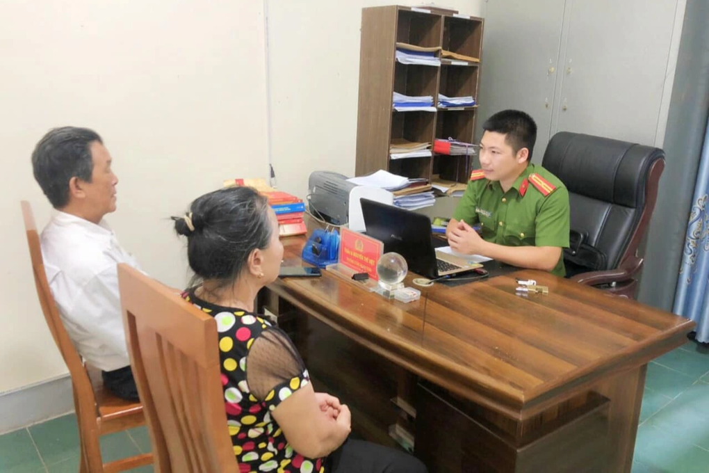 Ông lão nhận được thông báo liên quan vụ ma túy, bị yêu cầu nộp 6 tỷ đồng - 1 Ông lão nhận được thông báo liên quan vụ ma túy, bị yêu cầu nộp 6 tỷ đồng - 1