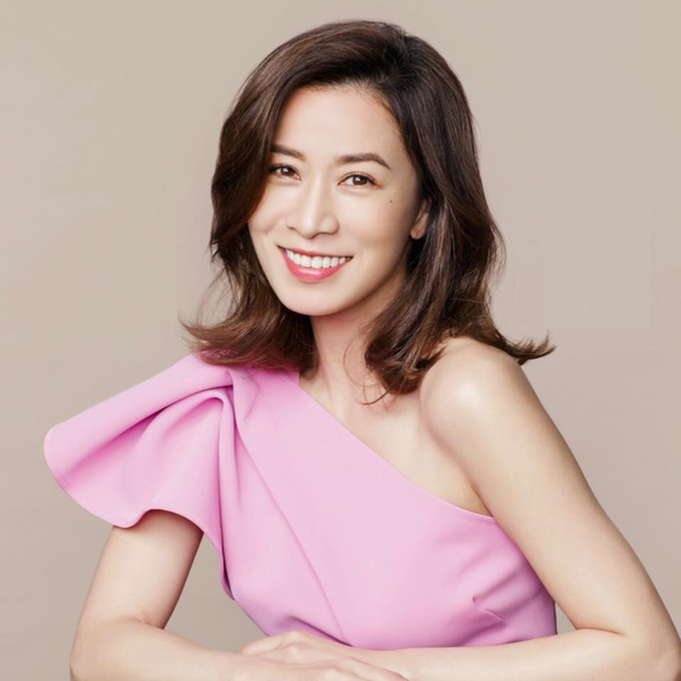 “Nhàn Phi” Xa Thi Mạn: Không có người ngắm, phụ nữ vẫn phải là đoá hoa đẹp - 10 “Nhàn Phi” Xa Thi Mạn: Không có người ngắm, phụ nữ vẫn phải là đoá hoa đẹp - 10
