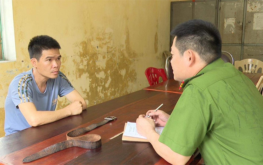 Đêm trường của người vợ bầu bị bạo hành - 1 Đêm trường của người vợ bầu bị bạo hành - 1