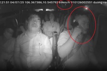 Xử lý hàng chục trường hợp dùng điện thoại khi lái xe trên cao tốc