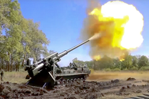 Nga nã hỏa lực ngày đêm để cắt tuyến tiếp tế duy nhất tới "Bakhmut thứ 2"