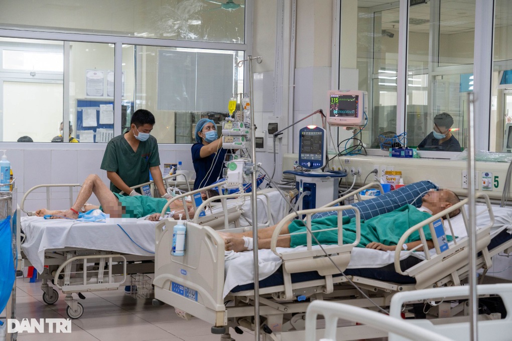 Sốt xuất huyết bùng phát, người dân cần làm gì? - 3 Sốt xuất huyết bùng phát, người dân cần làm gì? - 3