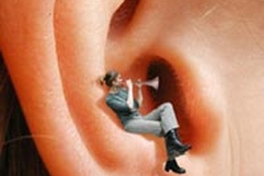 Bệnh ù tai ảnh hưởng lớn đến các mối quan hệ