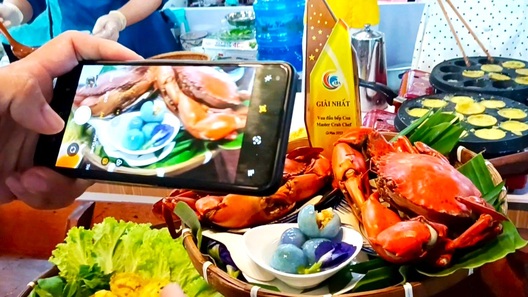 Món chè cua ở Ngày hội cua Cà Mau