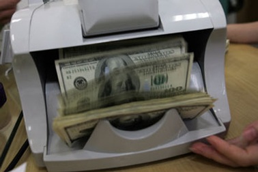 Lãi suất huy động USD tiếp tục tăng