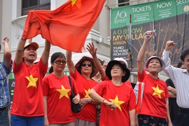 Sở Ngoại vụ phản đối việc hạ đặt giàn khoan với Tổng lãnh sự Trung Quốc