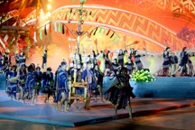 Đà Lạt bừng sáng đêm khai mạc Festival hoa