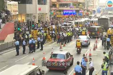 Cảnh sát Hong Kong ra tay giải tỏa đường phố Mong Kok