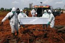 Indonesia "vỡ trận" Covid-19, gần 270 bệnh nhân chết tại nhà