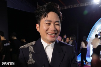 Tùng Dương “chặt chém” thảm đỏ với trang phục hàng hiệu giá nửa tỷ đồng