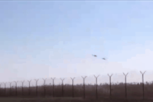 Dàn trực thăng Nga nghi xuất hiện gần biên giới Ukraine