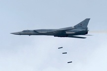 Nga điều đồng loạt 6 máy bay ném bom tầm xa tiêu diệt IS ở Syria