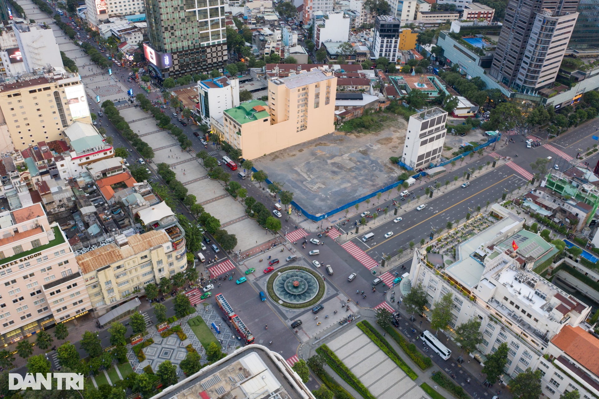 Hàng loạt khu đất vàng bị bỏ hoang tại TPHCM - 2 Hàng loạt khu đất vàng bị bỏ hoang tại TPHCM - 2