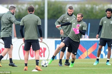 Juventus và Real Madrid hưng phấn trước trận đại chiến ở Turin