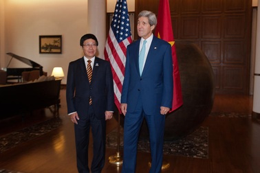 Ngoại trưởng John Kerry ca ngợi quan hệ Mỹ-Việt